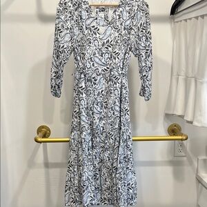 Lucky Brand Blue and White Paisley 3/4 Sleeve Dress